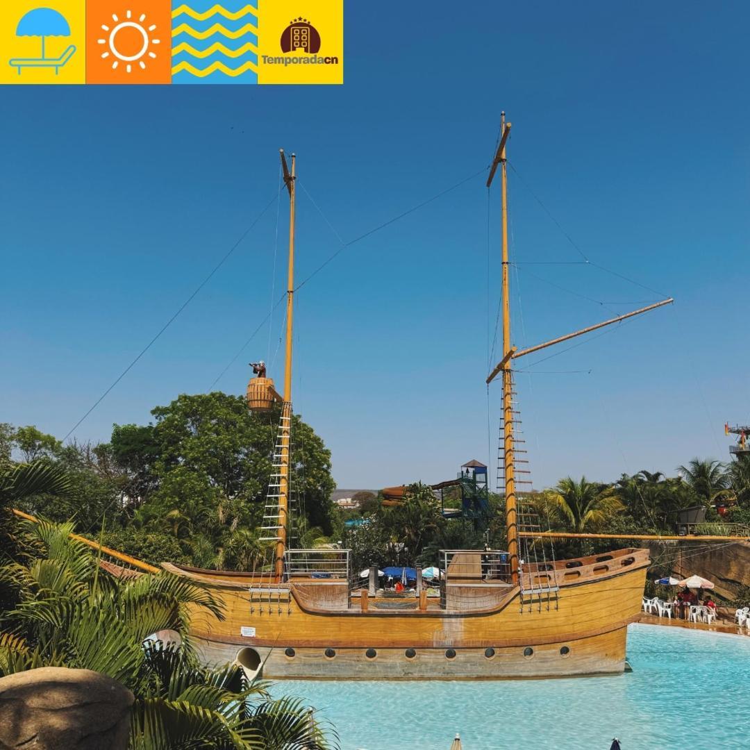 Aparthotel Piazza Com Acesso Ao Acqua Park - Gustavo à Caldas Novas Extérieur photo