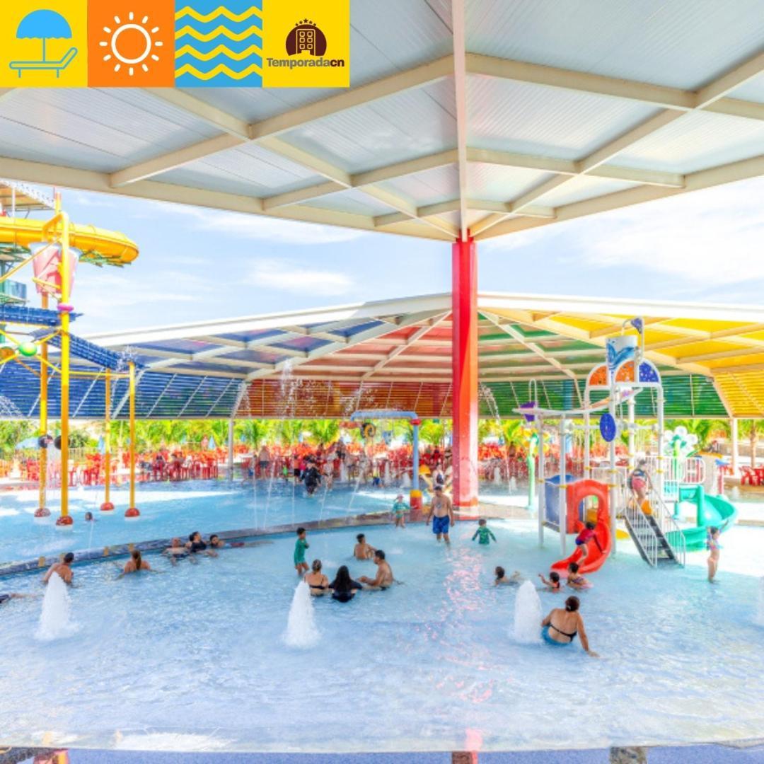Aparthotel Piazza Com Acesso Ao Acqua Park - Gustavo à Caldas Novas Extérieur photo